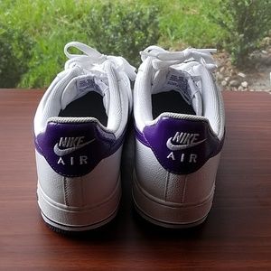 Nike Shoes - Sneakers Nike Shoes - Sneakers
